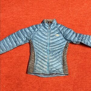 The North Face Women's Blue and Gray Puffer Jacket